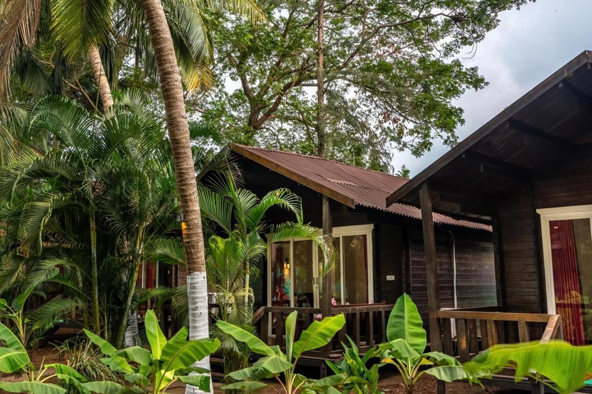 Hotel The Exotica Agonda Exterior foto